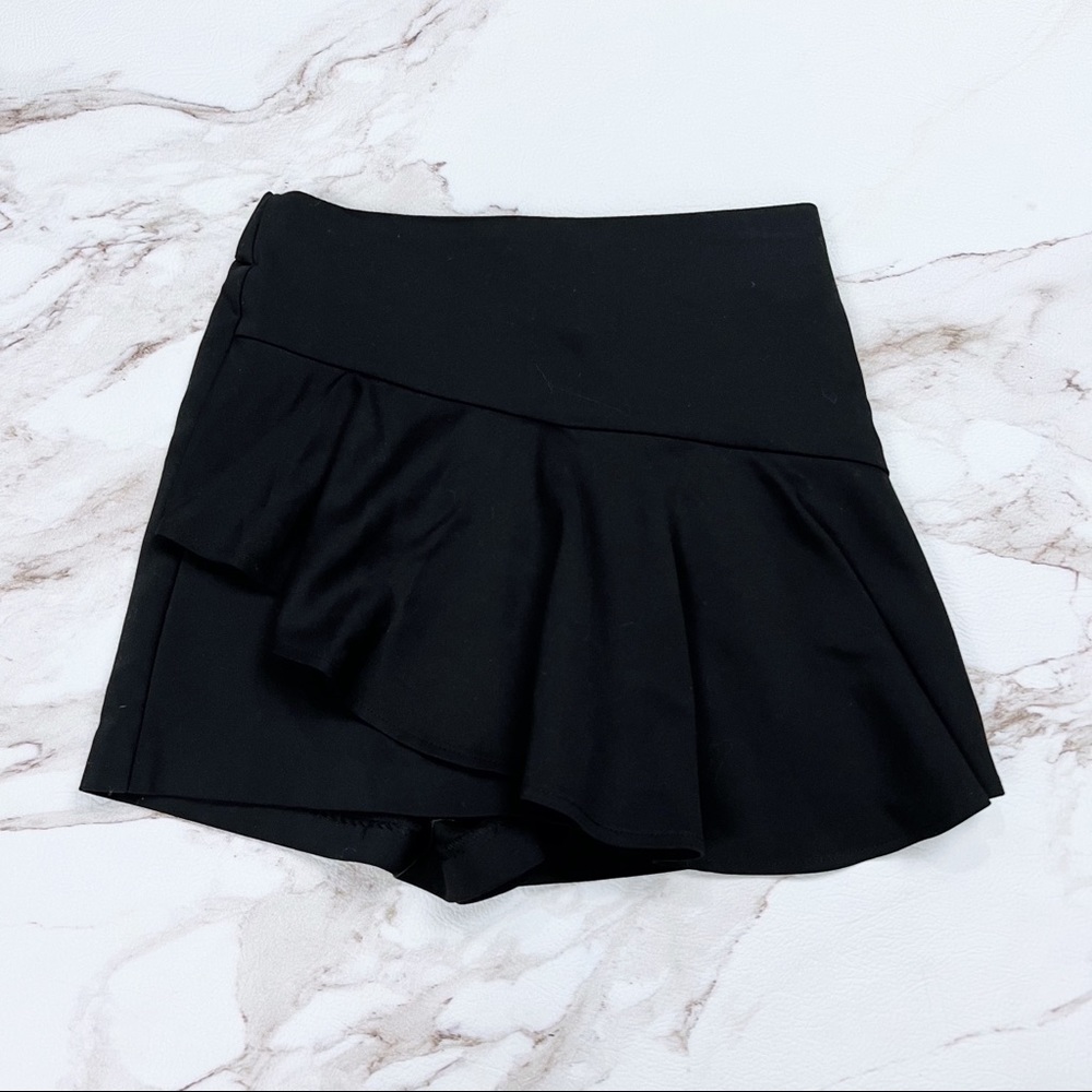 Zara Skort